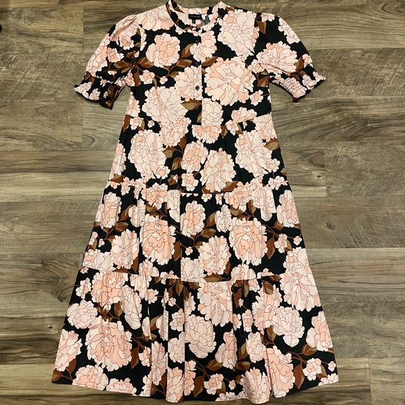 Ⓜ️Who What Wear Women's Floral Print Short Puff Sleeve Tiered Babydoll Dress - Picture 7 of 13